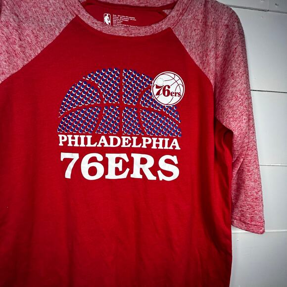 NWOT Women's Philadelphia 76ers Ladies 3/4 Long Sleeve T-Shirt, SIze M - Picture 4 of 5